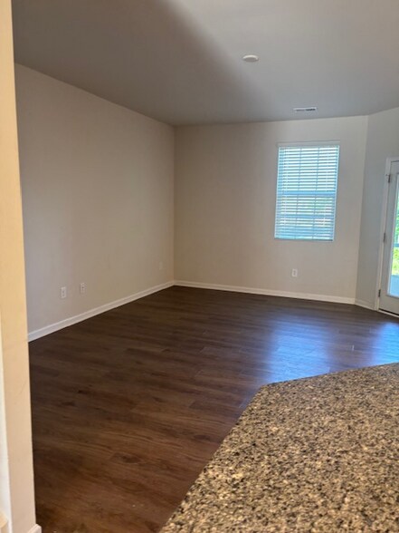 Building Photo - 13931 Castle Nook Dr
