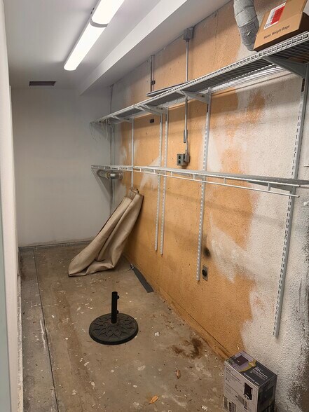 Building Photo - 17141 Superior St