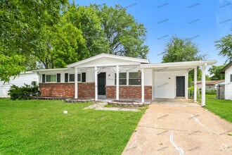 Building Photo - 1415 Cove Ln
