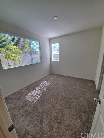 Building Photo - 8348 N Canby Pl