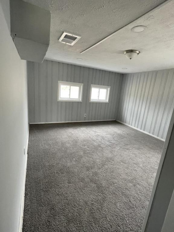 Building Photo - 155 Talbot Dr