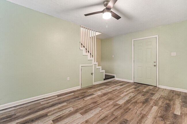 Building Photo - 1113 Orange Blossom Ln
