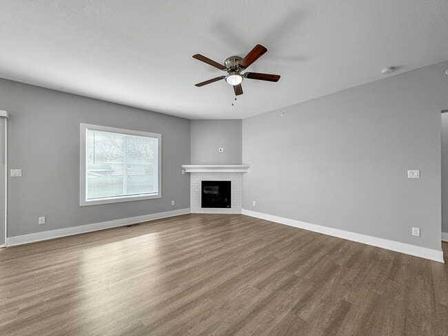 Building Photo - 4461 Lower Beaver Rd