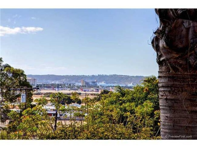 Primary Photo - $3,100 - 2 Bed / 2 Bath Condo in Mission H...