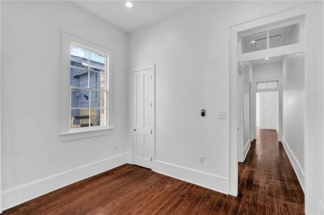 Building Photo - 1800 Franklin Ave