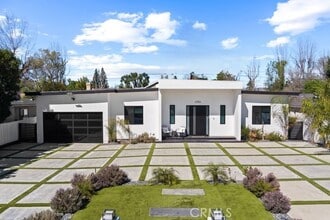 Building Photo - 23143 Leonora Dr