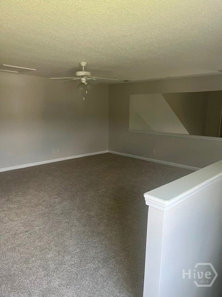 Building Photo - 107 Ventura Pl