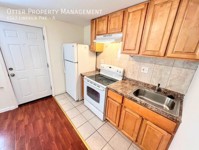 Building Photo - 6143 Limekiln Pike