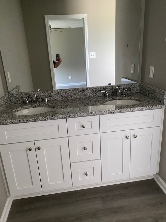 Building Photo - Home was completely remodeled March of 2021