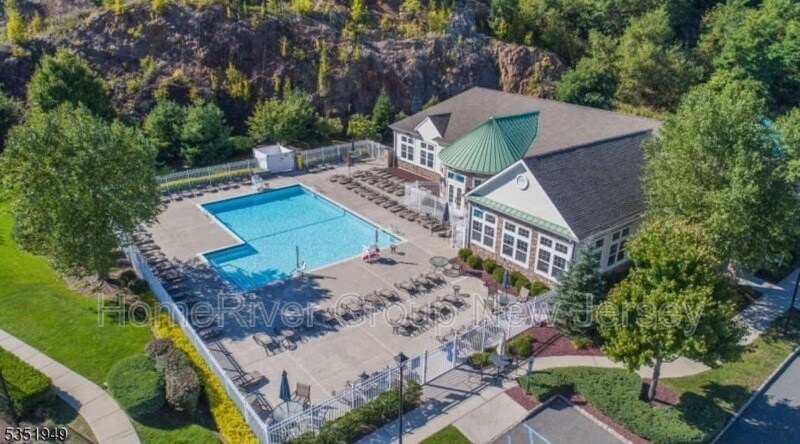 Building Photo - 4205 Ramapo Ct