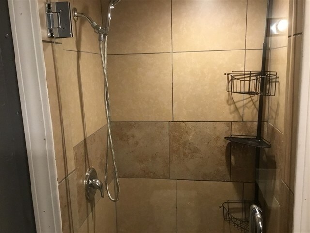 Building Photo - 309 W 1800 S