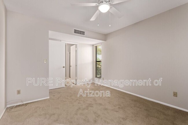 Building Photo - 8625 E Belleview Pl