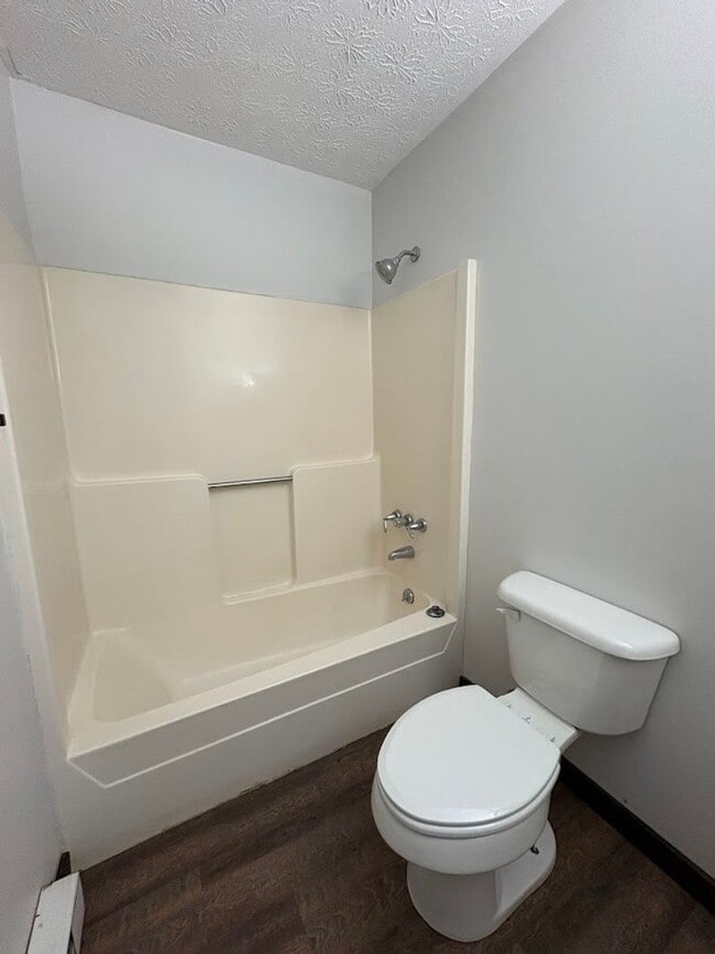 Building Photo - 74 Briarcliff Ave