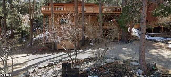 Building Photo - 2120 Cypress Way