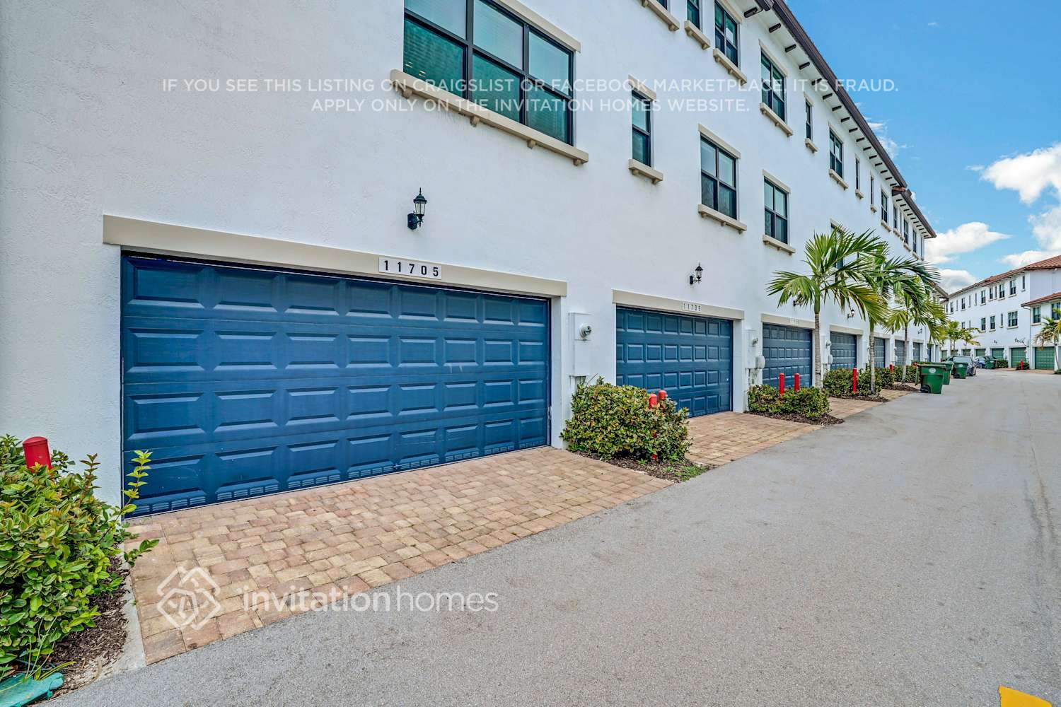 Building Photo - 11705 SW 13th Ct