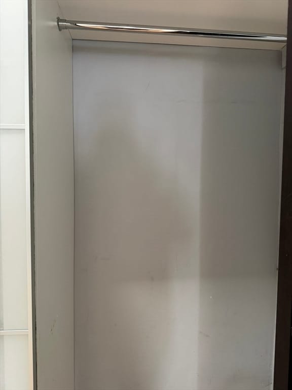 Building Photo - 17 Nichols St