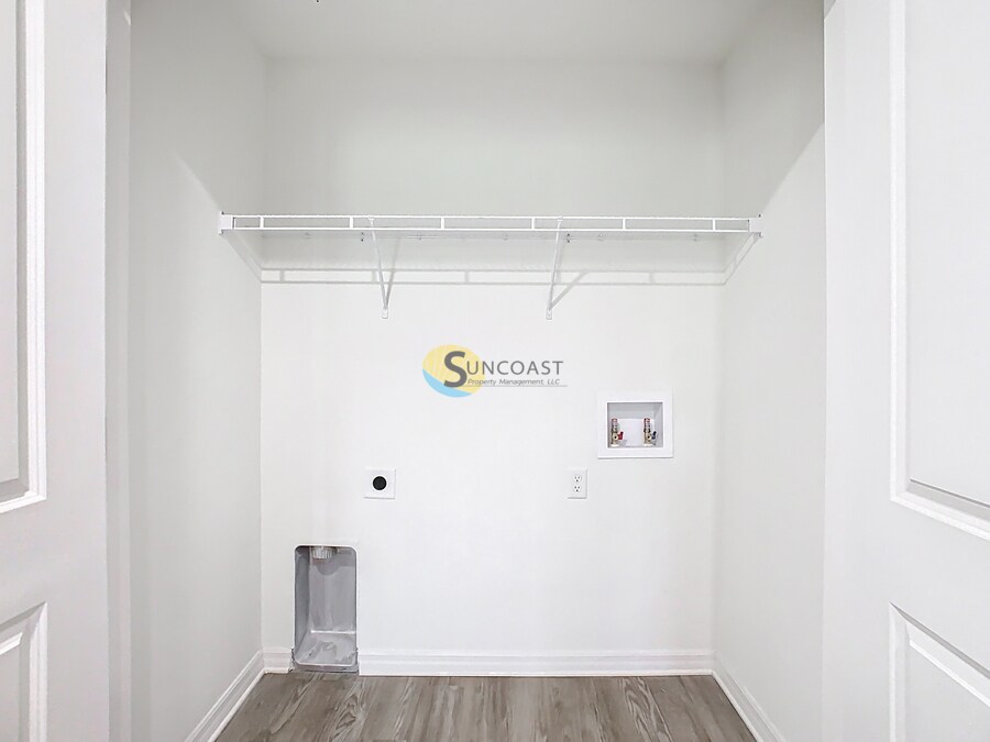 Building Photo - 3821 SW 43rd Ct