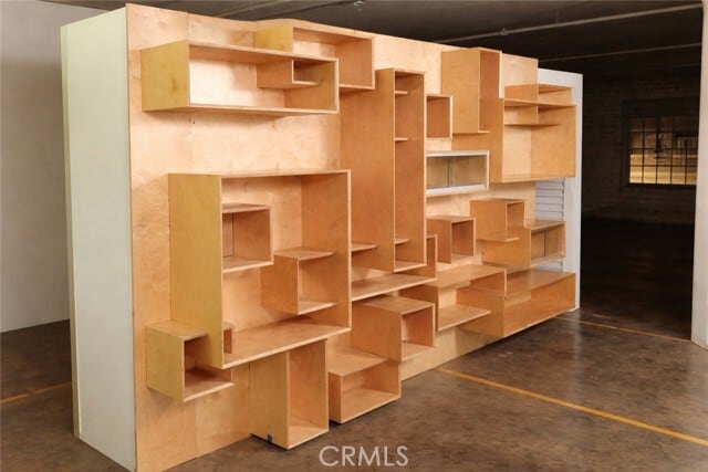 Building Photo - 1855 Industrial St