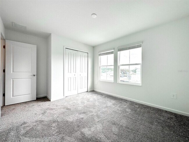 Building Photo - 26159 Feathergrass Cir