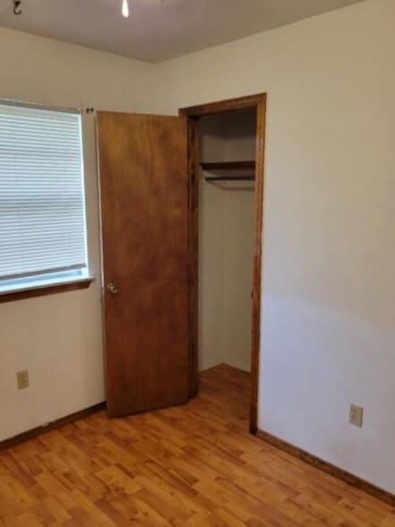 Building Photo - 105 SE Tattershall Way