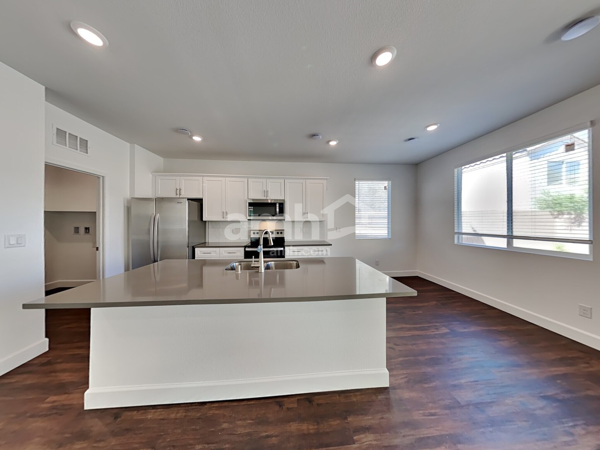 Building Photo - 4840 Blushing Star St