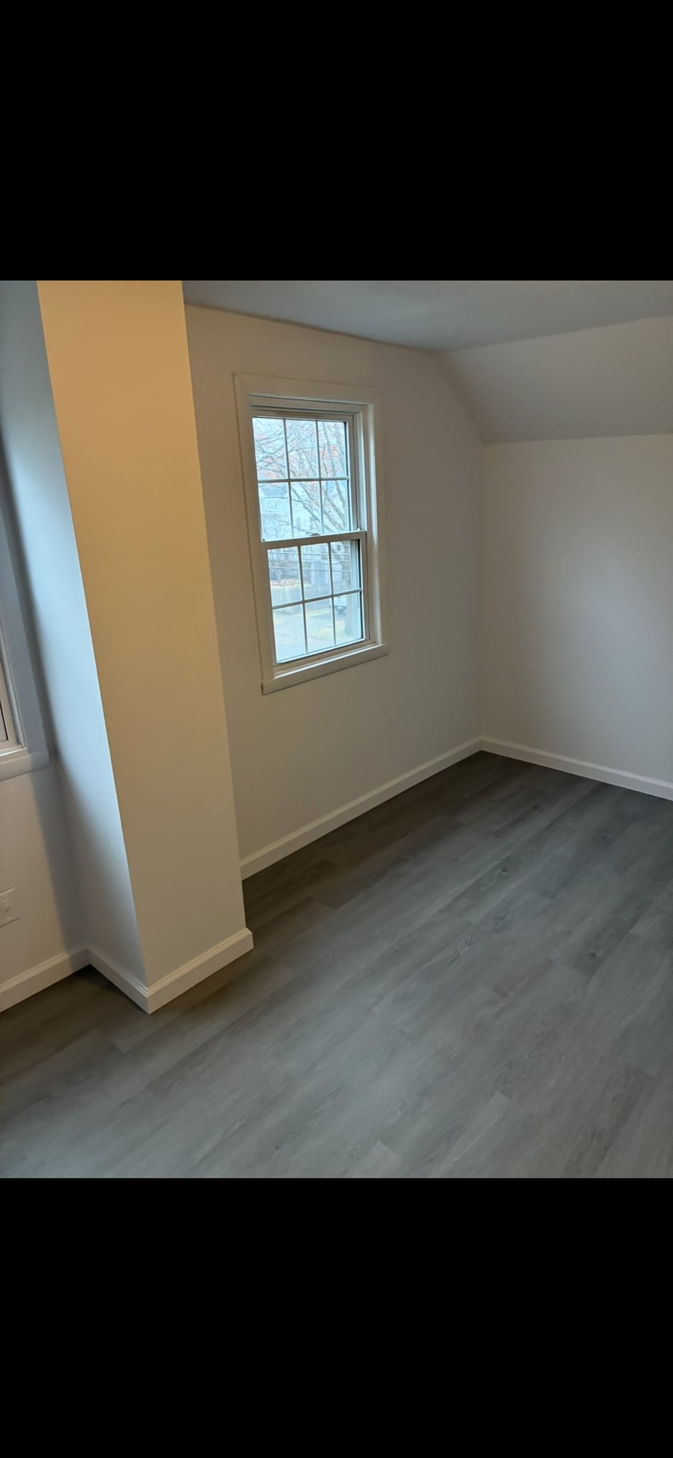 Building Photo - 3 Ross St