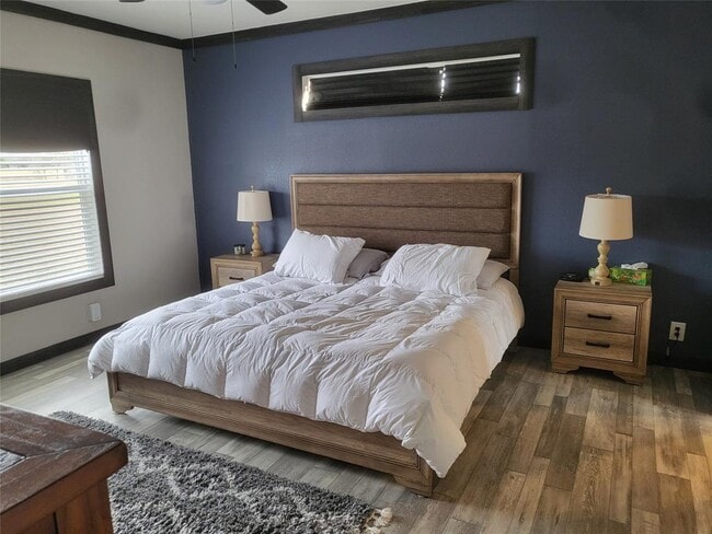 Building Photo - 192 Lazy River Ln