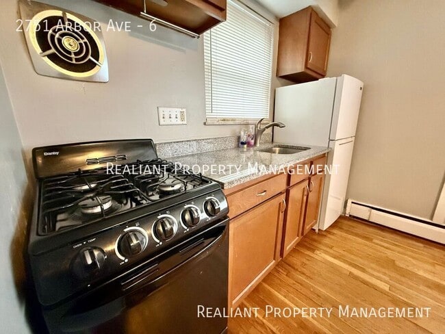 Building Photo - 2751 Arbor Ave