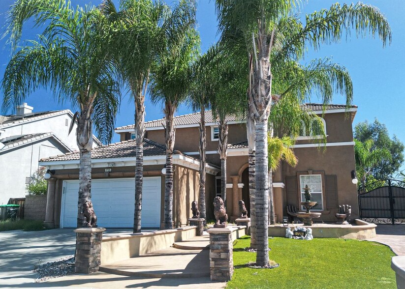 Primary Photo - 1725 Chamberlin Creek Way