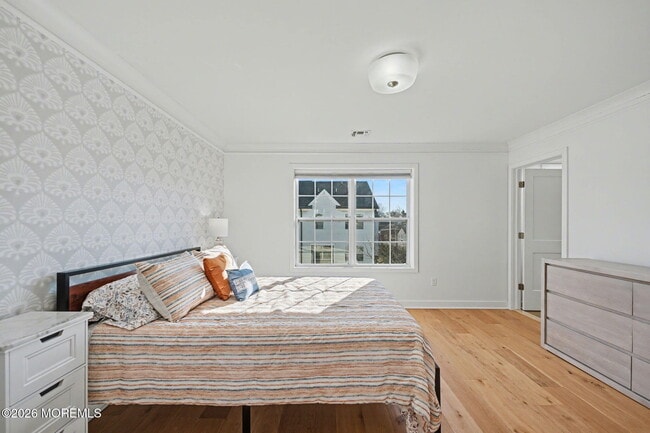 Building Photo - 25 Catherine St