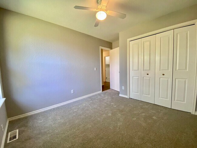 Building Photo - Great 3 bed 2 bath home in Edmond!