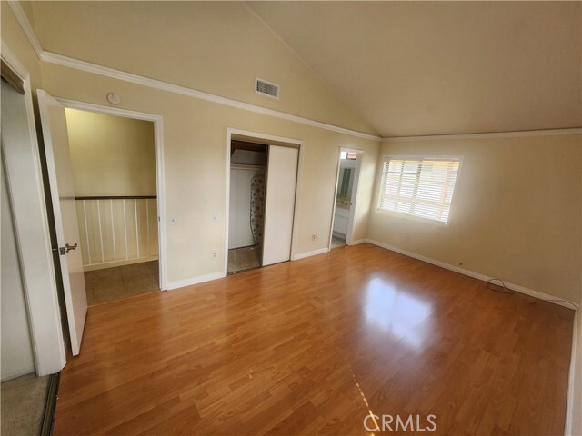 Building Photo - 7432 Hazeltine Ave