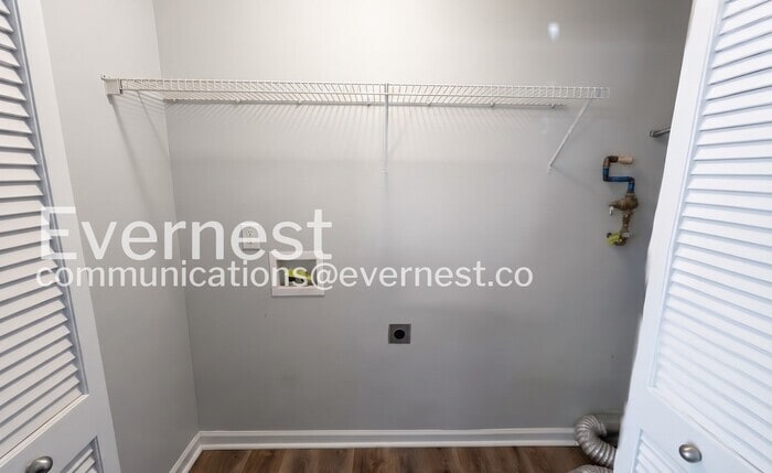 Building Photo - 3172 Penn Meade Way