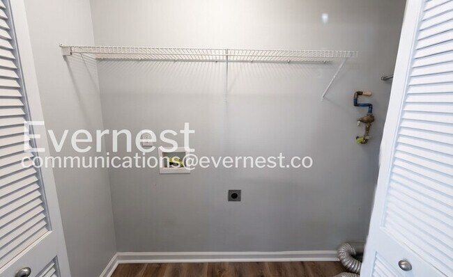 Building Photo - 3172 Penn Meade Way