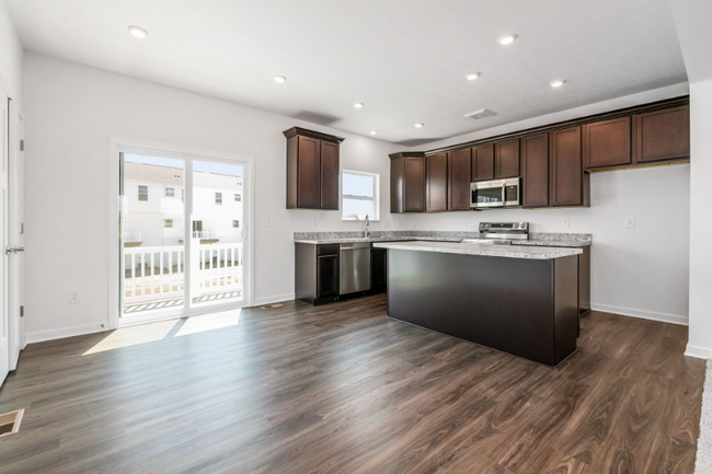Building Photo - 107 Sitka Willow Dr