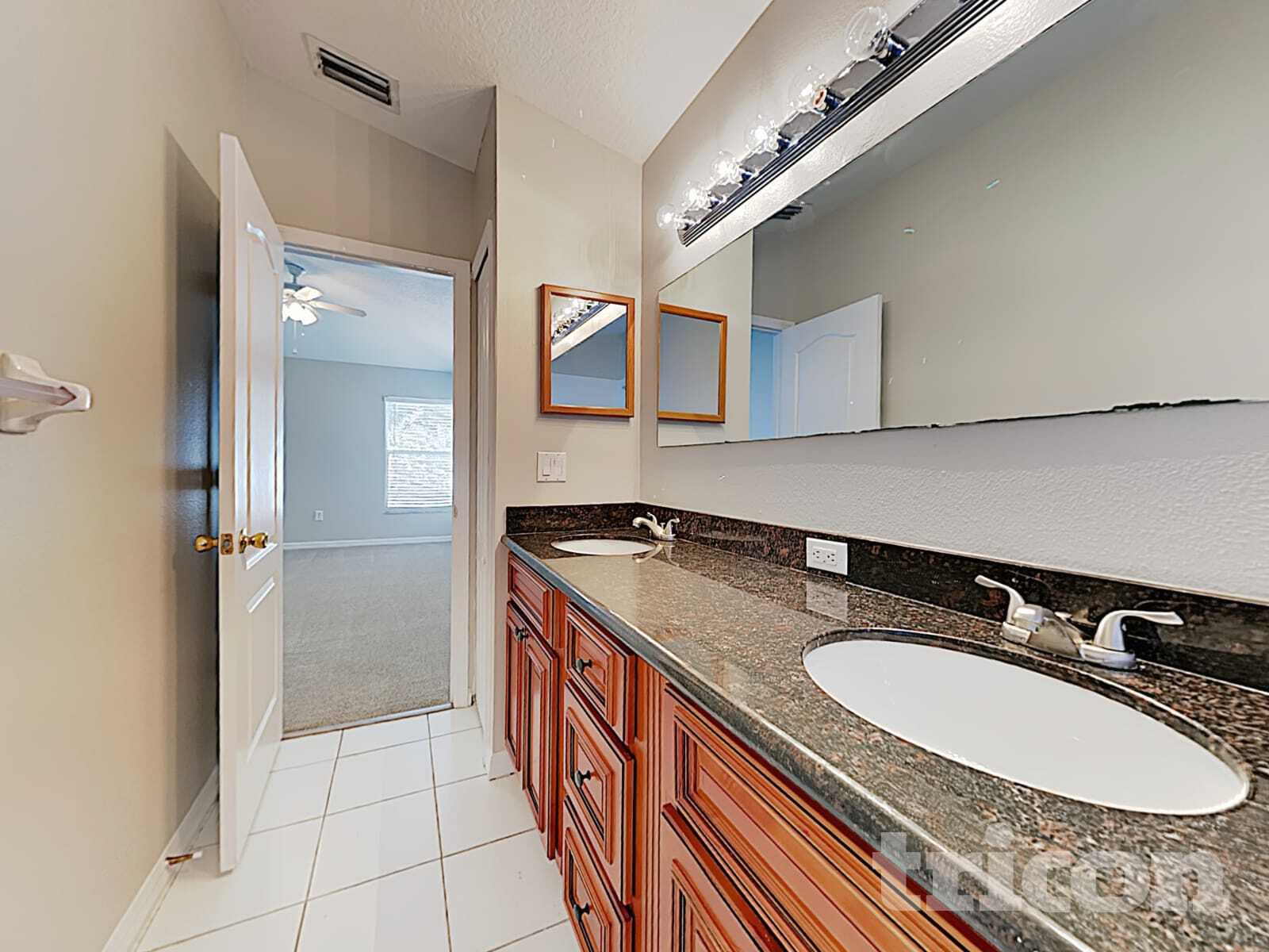 Building Photo - 25132 7 Rivers Cir