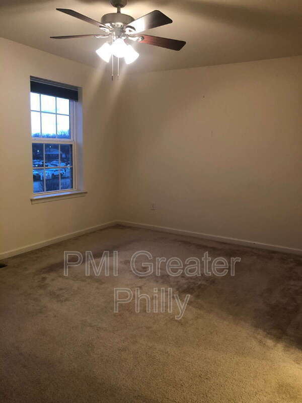 Building Photo - 106 Mercer Ct