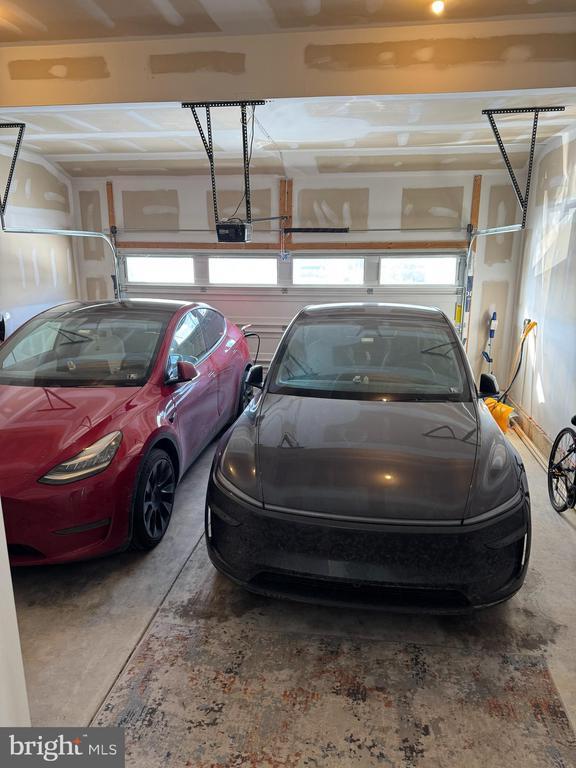 Building Photo - 125 Maggie Ln