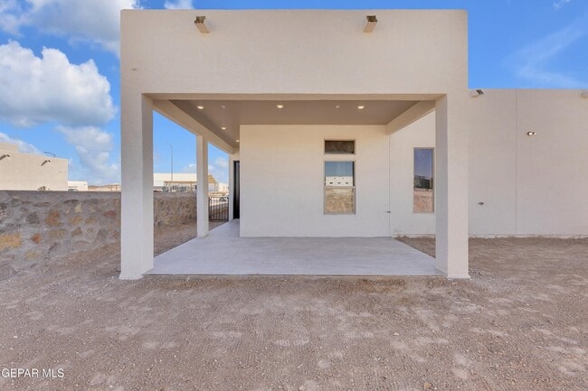 Building Photo - 12741 Persistence Ave