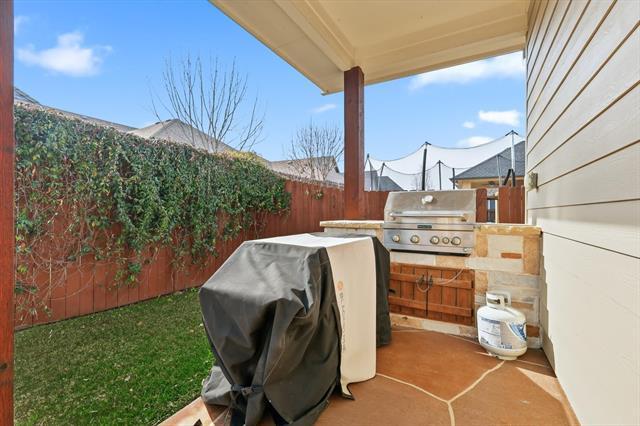 Building Photo - 516 Hearth Terrace