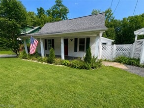 Building Photo - 232 Chagrin Blvd