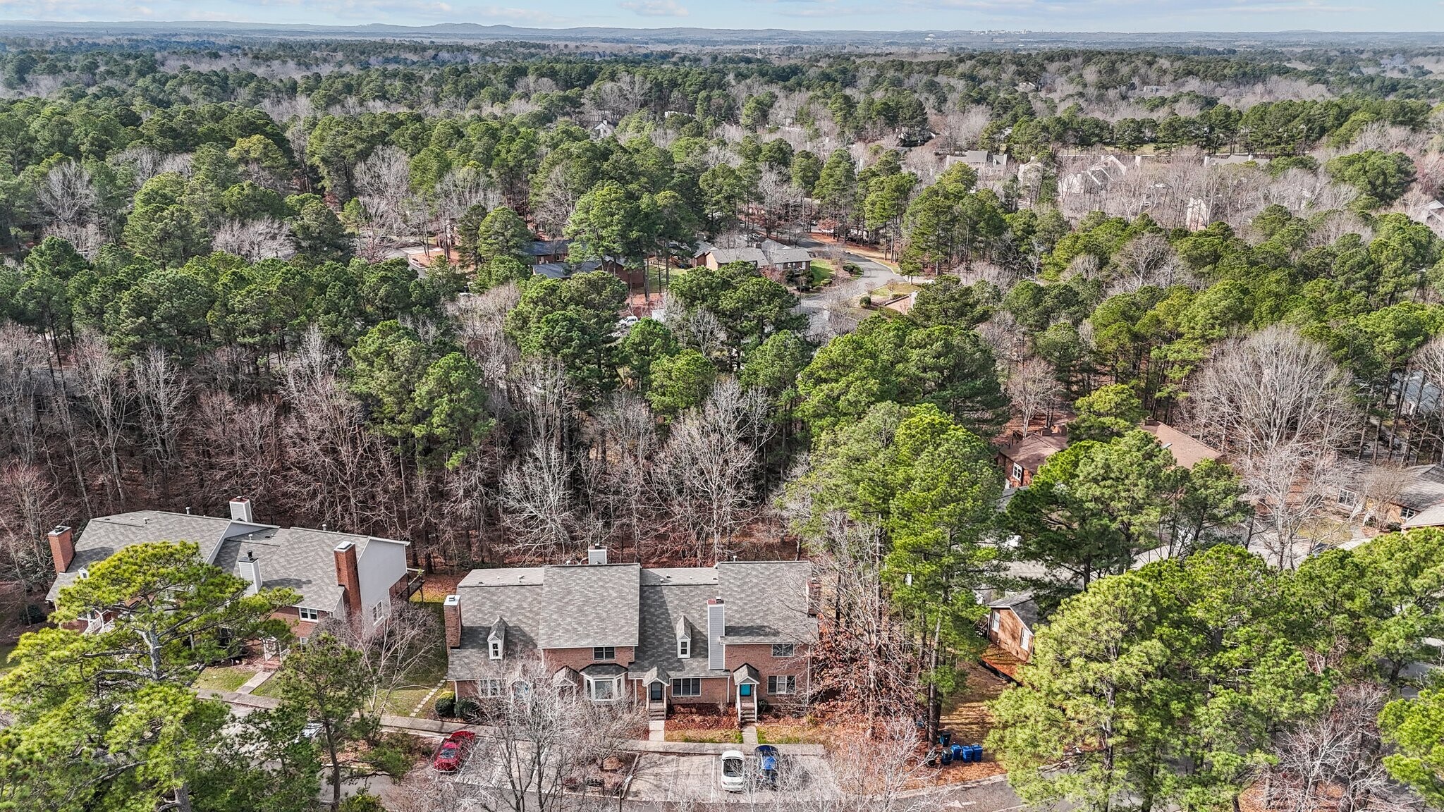 Building Photo - 5500 Fortunes Ridge Dr