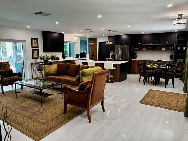 Building Photo - 4101 NW 10th St