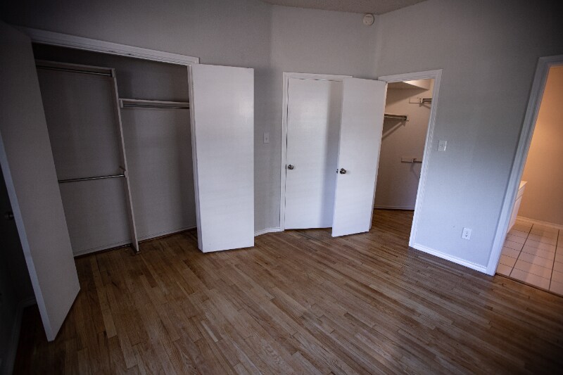 Building Photo - 8640 Malibu St