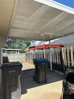 Building Photo - 1226 Kendal Ct