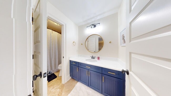 Building Photo - Asheton Lakes