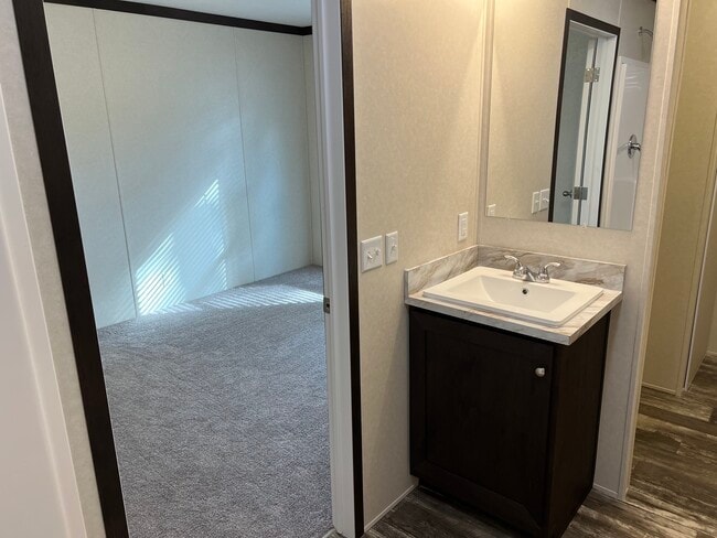 Building Photo - 5192 Champagne Dr