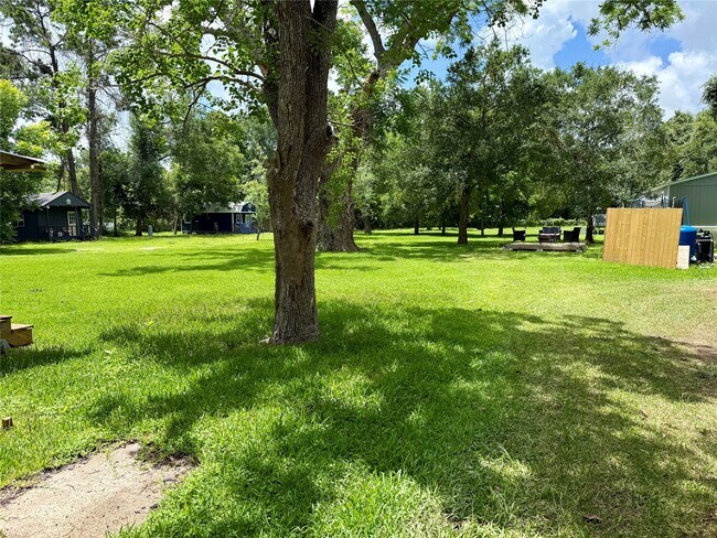 Building Photo - 13298 County Rd 190