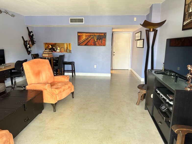 Building Photo - 5249 NW 7th St