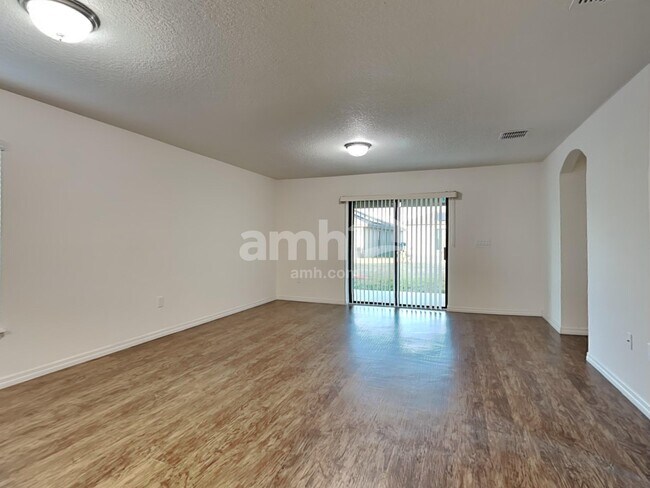 Building Photo - 906 Wynnmere Walk